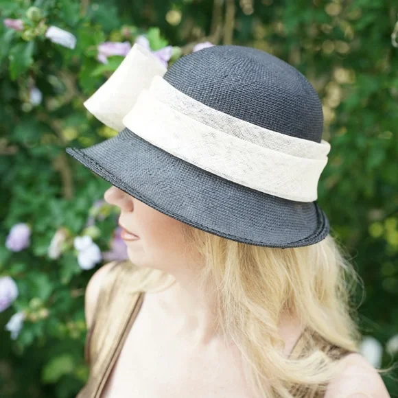 Hat - Picture 2 of 6